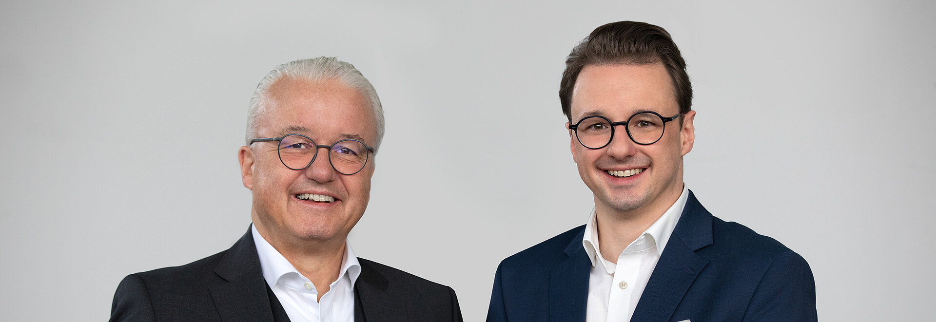 Matthias Brauner and Robert Brauner side by side