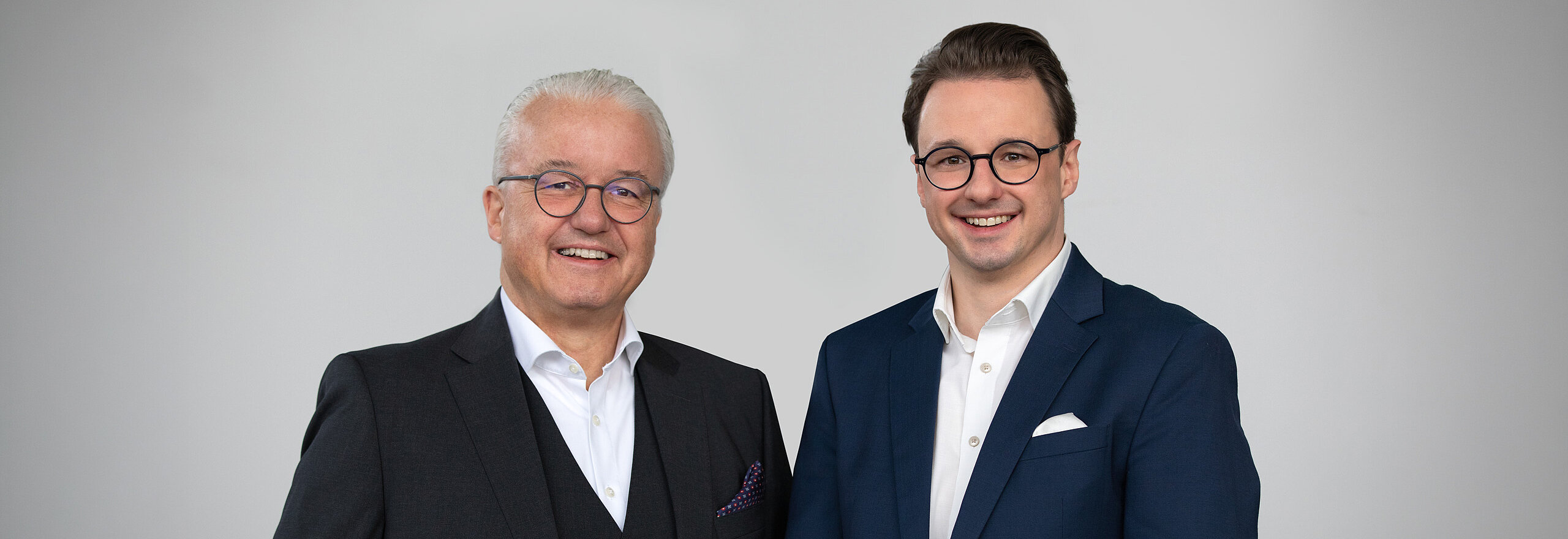 Matthias Brauner and Robert Brauner side by side